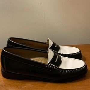 Women's Spectator Loafers